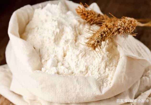 买面粉时,面点师傅不只看价格,只看“一行字”面粉又白又劲道! 第3张 买面粉时,面点师傅不只看价格,只看“一行字”面粉又白又劲道! 第3张
