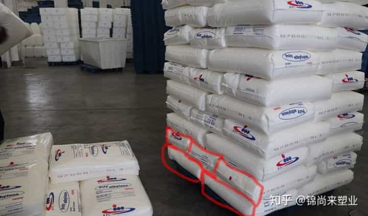 对于面粉等袋装类产品,塑料托盘有何优势? 第2张 对于面粉等袋装类产品,塑料托盘有何优势? 第2张