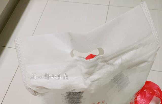 拆面粉袋子其实很简单,只要记住这一个小窍门,秒秒钟拉开! 第14张 拆面粉袋子其实很简单,只要记住这一个小窍门,秒秒钟拉开! 第14张