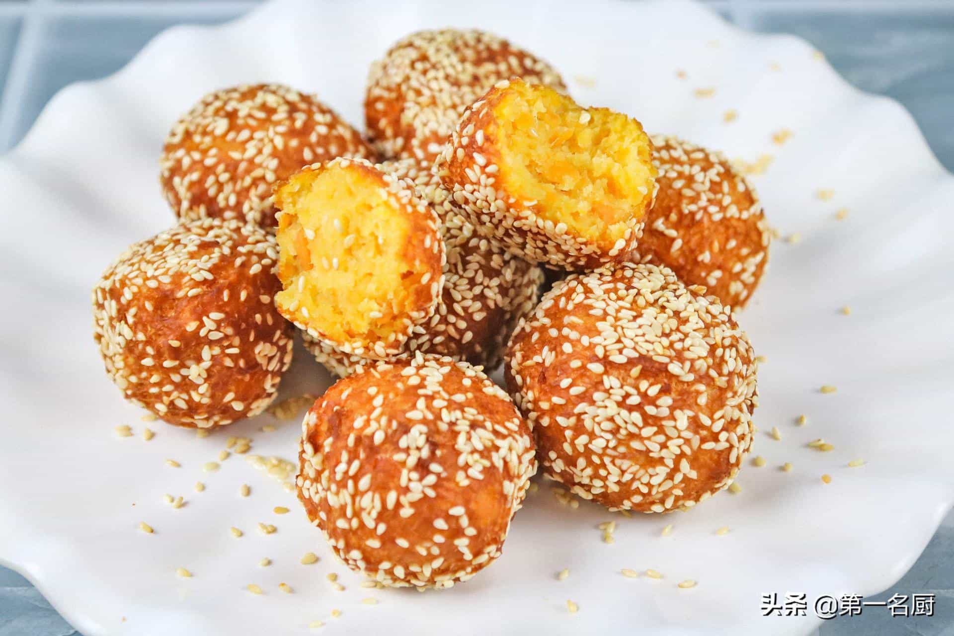 面粉最过瘾的5种做法,外酥里软,咬一口直掉渣,上桌就秒光 第10张 面粉最过瘾的5种做法,外酥里软,咬一口直掉渣,上桌就秒光 第10张