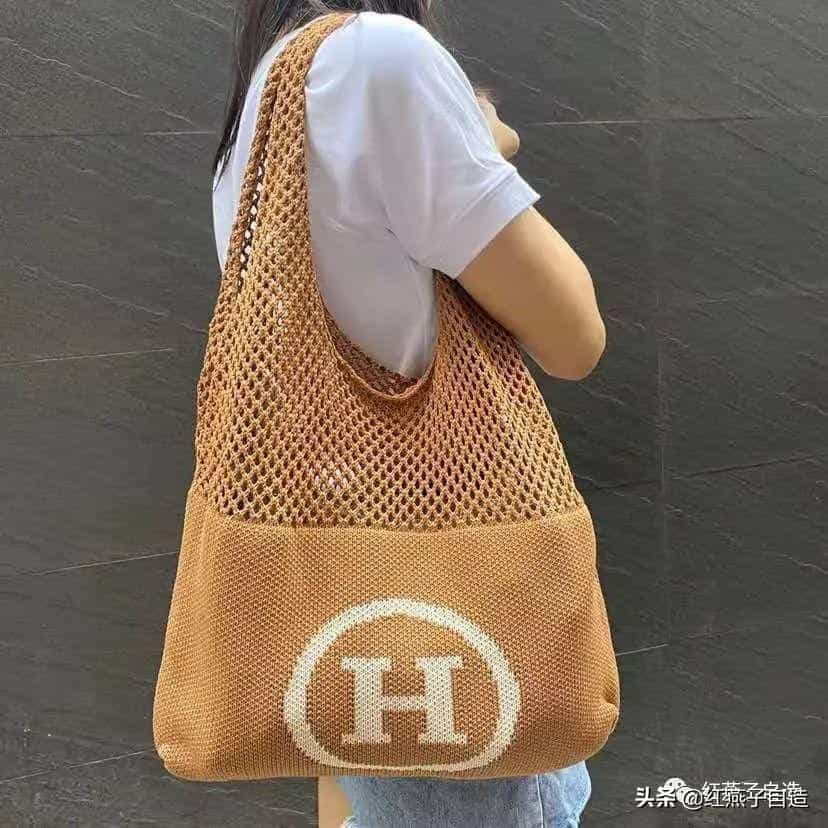 最新款式镂空透视编织袋,成为年轻一族夏季出行的时尚装备44图 第20张 最新款式镂空透视编织袋,成为年轻一族夏季出行的时尚装备44图 第20张
