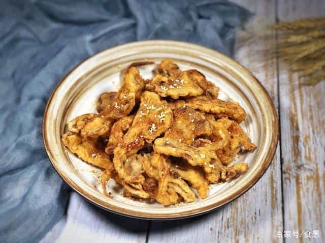 超解馋的老式干炸蘑菇,2种调糊,4种调味,金黄酥脆就是香 第3张 超解馋的老式干炸蘑菇,2种调糊,4种调味,金黄酥脆就是香 第3张