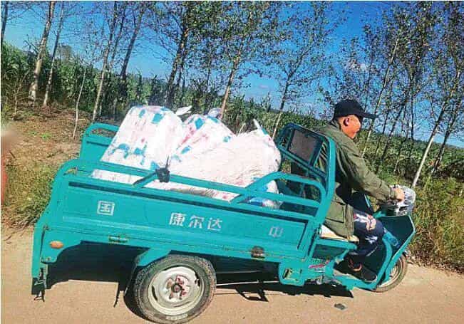 1万公斤产品滞销,卖手工粉条的徐超哭了!想买粉条的快联系他 第4张 1万公斤产品滞销,卖手工粉条的徐超哭了!想买粉条的快联系他 第4张