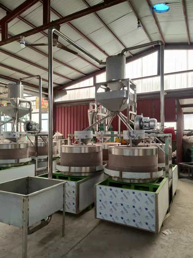 石磨机组在单机基础上,结合先进制粉技术,原粮到面粉一次成型! 第1张 石磨机组在单机基础上,结合先进制粉技术,原粮到面粉一次成型! 第1张