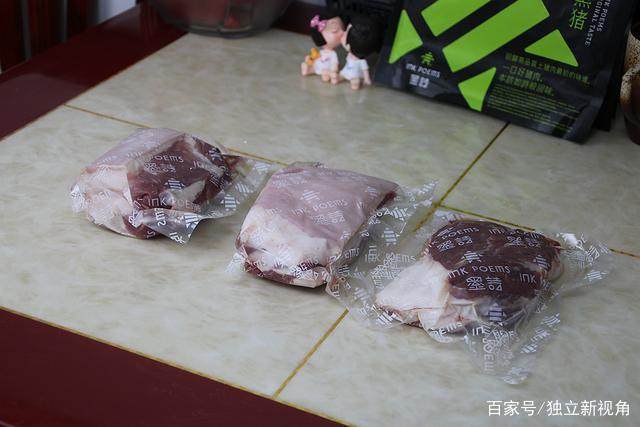 你没听错小米也开始卖猪肉了，网友调侃：这是要跟紧网易猪场步伐  第7张
