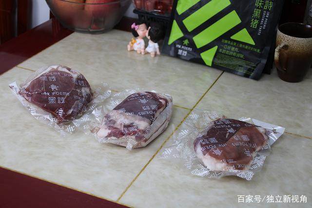 你没听错小米也开始卖猪肉了，网友调侃：这是要跟紧网易猪场步伐  第8张