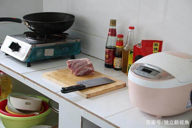 你没听错小米也开始卖猪肉了,网友调侃:这是要跟紧网易猪场步伐 第18张 你没听错小米也开始卖猪肉了,网友调侃:这是要跟紧网易猪场步伐 第18张